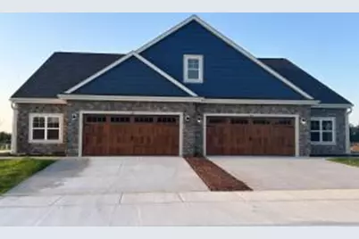 529  Firefly Trl, Hartford, WI 53027 - Photo 1