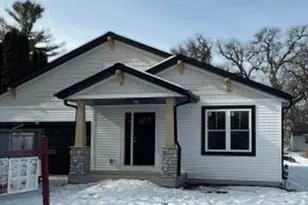 622 Maple St, Fort Atkinson, WI 53538 - Photo 1