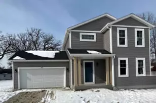 612 Maple St, Fort Atkinson, WI 53538 - Photo 1