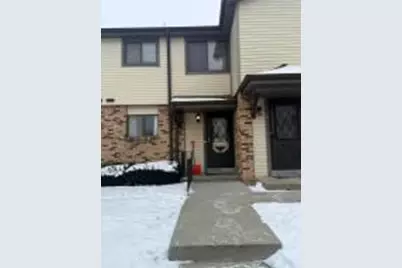 5728  Cambridge Cir, Racine, WI 53406 - Photo 1
