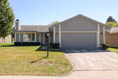 5422  Somerset Ln, Greenfield, WI 53221 - Photo 1