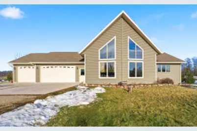 18310 W Washington Rd, Schleswig, WI 53042 - Photo 1