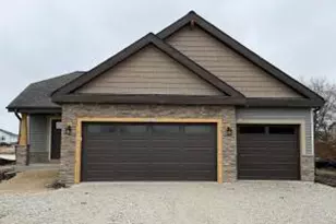 622 Drumlin Trail, Cambridge, WI 53523 - Photo 1