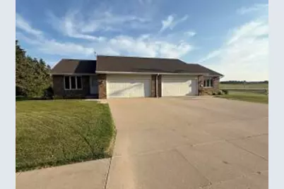 114 E Samz Rd, Mishicot, WI 54228 - Photo 1