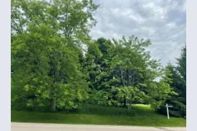 Lt3  Ulao Pkwy, Grafton, WI 53024 - Photo 1