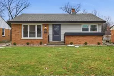 555  Robertson St, Wauwatosa, WI 53213 - Photo 1