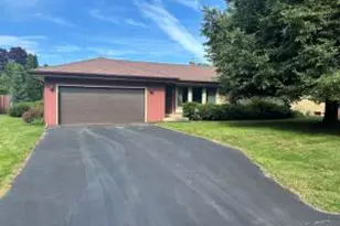 7658 N Delta Pl, Milwaukee, WI 53223 - Photo 1