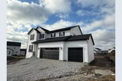 1372  Macgregor Rd, Oconomowoc, WI 53066 - Photo 1