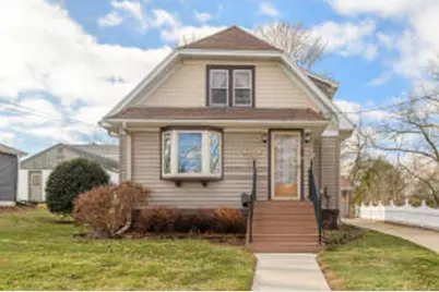 210  Chestnut St, Horicon, WI 53032 - Photo 1