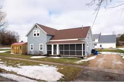 520  W South St, Viroqua, WI 54665 - Photo 1