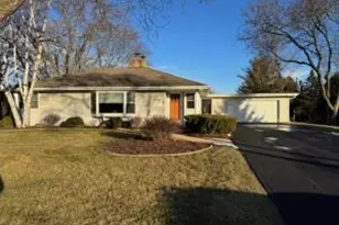 3440 Mountain Dr, Brookfield, WI 53045 - Photo 1