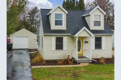 405  1st St, Walworth, WI 53184 - Photo 1