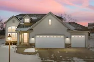 6001 Alburg Ave, Racine, WI 53406 - Photo 1