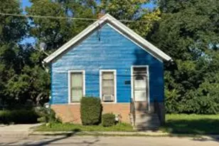 1332 S Memorial Dr, Racine, WI 53403 - Photo 1