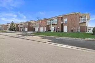 6738 102nd St, Pleasant Prairie, WI 53158 - Photo 1