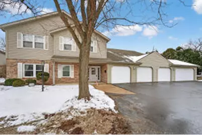 948  Dorothy Ct, Burlington, WI 53105 - Photo 1