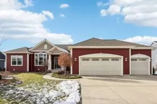 609 Evergreen Terrace, Port Washington, WI 53074 - Photo 1