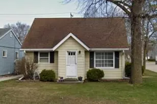 1236 S 116th St, West Allis, WI 53214 - Photo 1