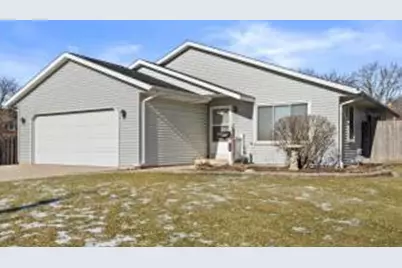 816  16th Ave, Racine, WI 53182 - Photo 1