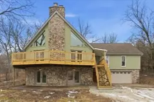 N65W30990 Beaver Lake Rd, Merton, WI 53029 - Photo 1