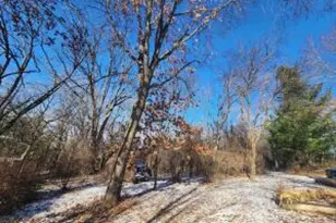362 Dale Dr, Burlington, WI 53105 - Photo 1