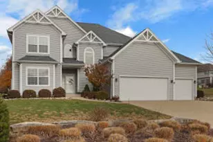 699 S Stone Rdg Dr, Lake Geneva, WI 53147 - Photo 3