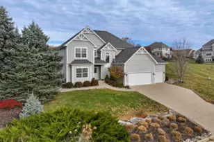 699 S Stone Rdg Dr, Lake Geneva, WI 53147 - Photo 33