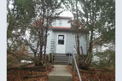 4086 N 6th St, Milwaukee, WI 53212 - Photo 1