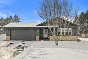 3315 98th Pl, Pleasant Prairie, WI 53158 - Photo 1