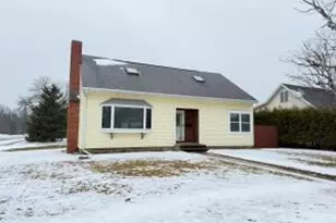 3502 Parkway Blvd, Two Rivers, WI 54241 - Photo 1