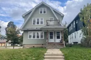 2576 N 51st St, Milwaukee, WI 53210 - Photo 1
