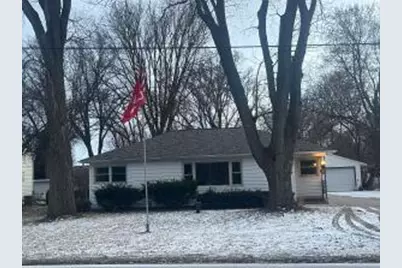 N55W37027  Lisbon Rd, Oconomowoc, WI 53066 - Photo 1