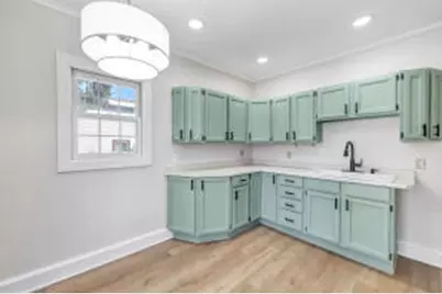 1306  New York Ave, Manitowoc, WI 54220 - Photo 1