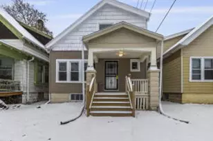 1818 W Nash St, Milwaukee, WI 53206 - Photo 1