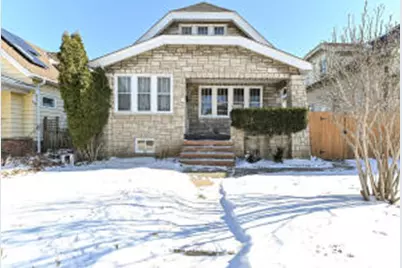 3128 S 9th Pl #3128A, Milwaukee, WI 53215 - Photo 1