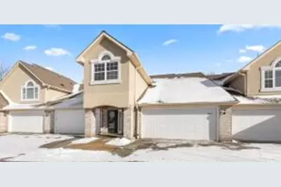 9155 W Elm Ct, Franklin, WI 53132 - Photo 1