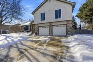 2842 Coventry Ln, Waukesha, WI 53188 - Photo 1