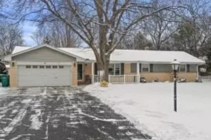 N50W14420 Fairmount Ave, Menomonee Falls, WI 53051 - Photo 1