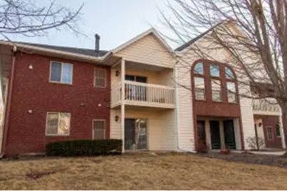 1978  Parknoll Ln, Port Washington, WI 53074 - Photo 1