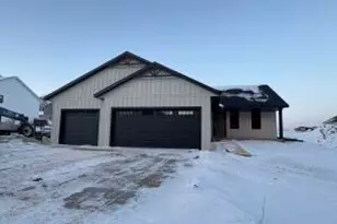 255 Heinig Wy, Holmen, WI 54636 - Photo 1