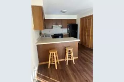 1041  Terrace Dr #1043, Onalaska, WI 54650 - Photo 1