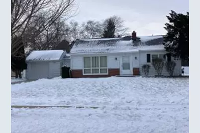 301 E Whitefish Rd, Port Washington, WI 53074 - Photo 1