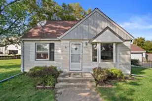 8720 W Kaul Ave, Milwaukee, WI 53225 - Photo 1