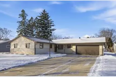 W64N393  Madison Ave, Cedarburg, WI 53012 - Photo 1