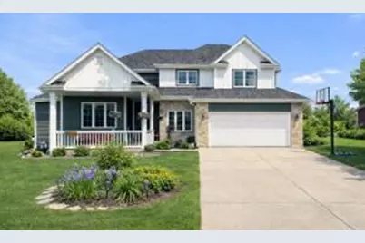 841  Summer Creek Rd, Oconomowoc, WI 53066 - Photo 1