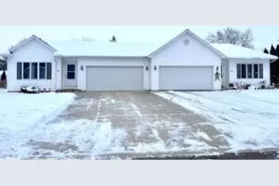 308 S 5th St, Reedsville, WI 54230 - Photo 1