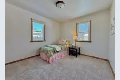 609 N Cedar St, Horicon, WI 53032 - Photo 17