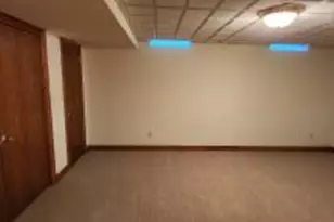 8098 S Meadowcreek Ct, Franklin, WI 53132 - Photo 43