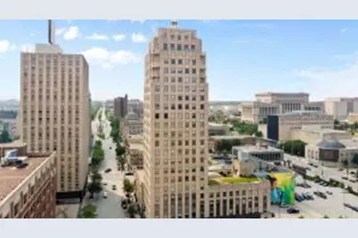 606 W Wisconsin Ave, Milwaukee, WI 53203 - Photo 1