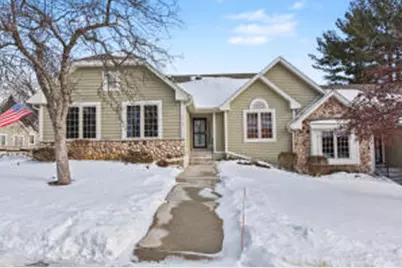 215  Endfield Cir, Waukesha, WI 53186 - Photo 1